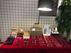-肆兮眼镜·蔡司·徕卡战略合作店(大坪店)