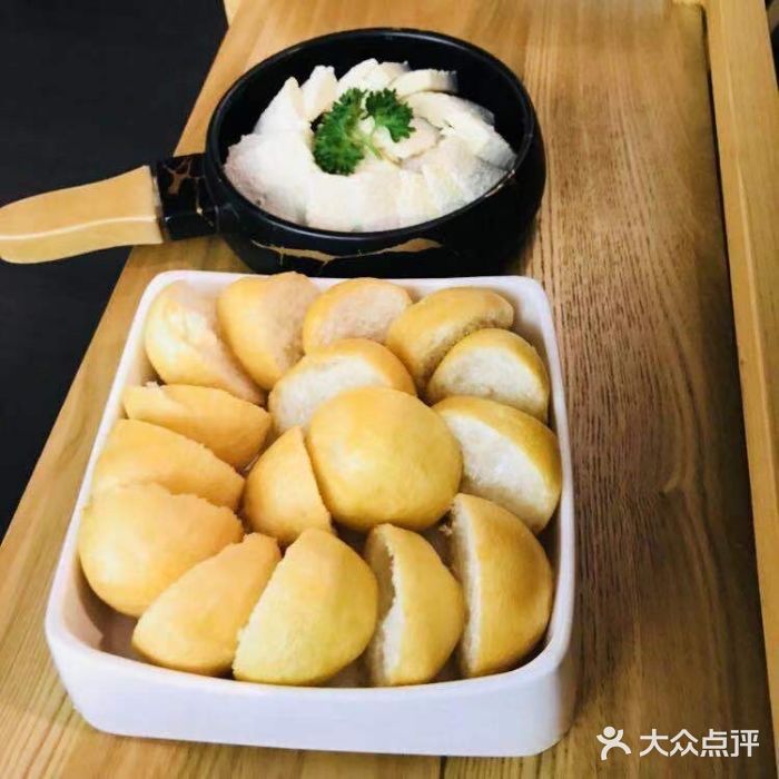 左庭右院鲜牛肉火锅(浦江欢乐颂店)图片