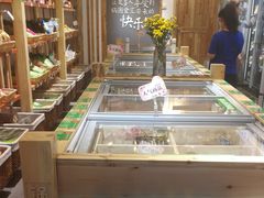 自助取餐区-锅圈食汇火锅烧烤食材超市(回龙观店)