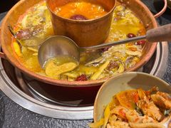 -菌自由丨野生菌火锅特色庭院餐厅(丽江古城店)