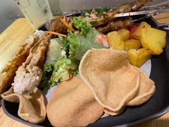 富国岛小食拼盘-米纸越南小馆(金鹰世界店)