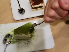 -必胜客(证大大拇指店)