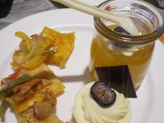 -松咖啡自助餐厅·松北香格里拉