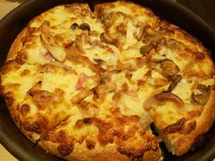 新奥尔良风情烤肉比萨-必胜客(远大路店)