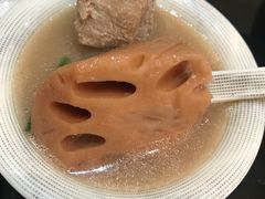 莲藕排骨汤-亢龙太子酒轩(东湖店)