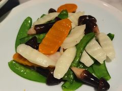 鸡纵菌田园小炒-雀蓝川菜(星悦汇店)