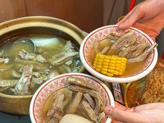 -三太子地摊烧烤·小龙虾(北蔡店)