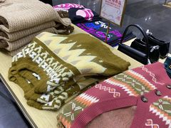 -URBAN REVIVO(济南世茂广场店)