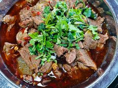 -大众跷脚牛肉馆·非遗传承单位(峨眉山店)