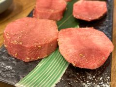 -炼火烤肉店