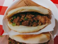越来越迷你肉夹馍-西贝莜面村(当代商城店)