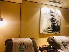 -良子足疗按摩