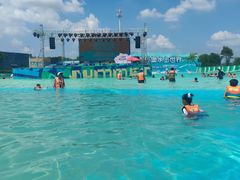 -泉城欧乐堡水上世界