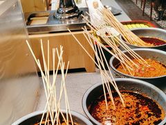 -遇上西雅图多融合海鲜自助餐厅(中房金谊广场店)