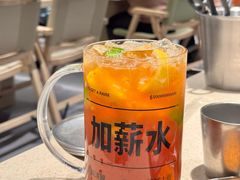 -蚂蚁洞·烤肉大营地(上海静安大悦城店)