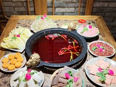 -渝大狮毛肚老火锅(巴中店)