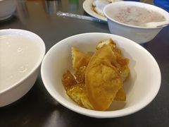 伍湛记咸煎饼-伍湛记 · 广州老字号(龙津中路店)