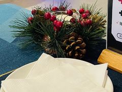 -又见马甲M8融合西餐厅(体育中心店)