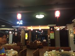 -东方之猪四更烤乳猪(金垦总店)