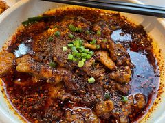 水煮牛肉-尘香•传统川菜(创汇首座店)