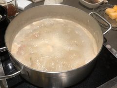 -捞王锅物料理(上海世茂广场店)