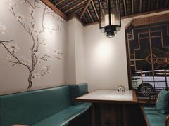 卡座-9家湘菜(上南路店)