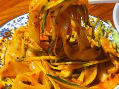 -柴窝堡22号传承新疆菜·新疆辣子鸡