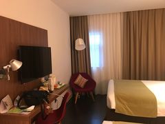 -康铂酒店(上海自然博物馆店)
