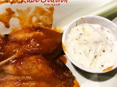 烧烤酱鸡翅-Tubestation站点比萨(高新万达ONE店)