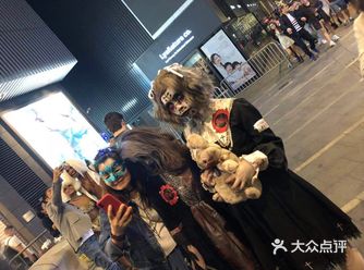来兰桂坊赶上了万圣节超幸运的