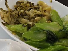 -陆记鹅庄·潮汕菜·狮头鹅(大仟里店)