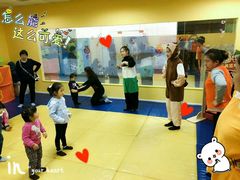 -红黄蓝成长中心(公益西桥校区)