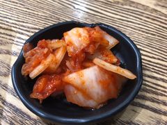 爽口泡菜-吴草鸡爪오초닭발韩食堂(融恒盈嘉中心店)