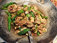 -费大厨辣椒炒肉(万家丽一店)