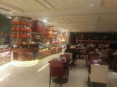 -咖啡苑自助餐厅·中国大饭店