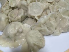 -乡府肉丁水饺(环山路店)