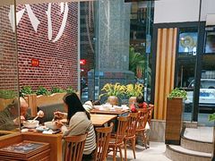-呷佬·长沙手工米粉(金沙江路店)