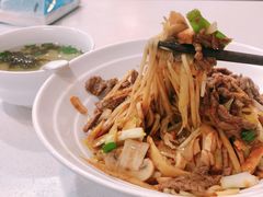生爆牛肉丝拌川-二扁私房面馆(崂山路店)