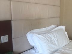 -兴芮温泉度假区