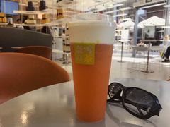 霸气牛奶小确杏-奈雪的茶(南山大冲一期店)