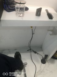-艾米莉 烫染沙龙