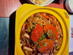 -多嘴超级肉蟹煲(杉杉国潮主题店)