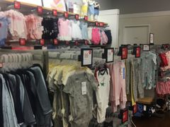 -GAP(王府井奥莱·香江小镇店)