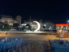 -亚龙湾希尔顿自助餐厅·海鲜·烧烤·沙滩BBQ·现场乐队