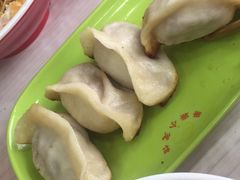-珊珊小笼馆(仙霞路店)