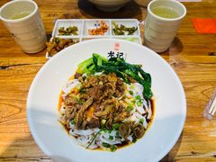 -湘人龙记老长沙米粉(鸟巢店)