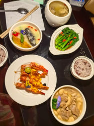 -臻康乃馨月子中心(凯宾斯基店)