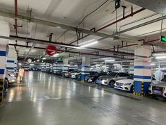 -百联中环购物广场-停车场