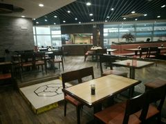 大堂-鸡鸣汤包(乐购仕店)