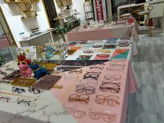 -肆兮眼镜·蔡司·徕卡战略合作店(大坪店)